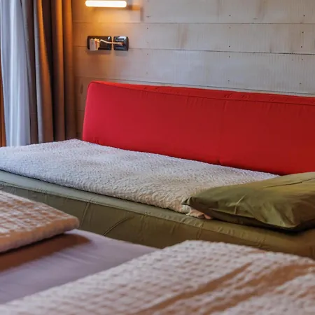 Ambienthotel Primaluna 호텔 말세진느