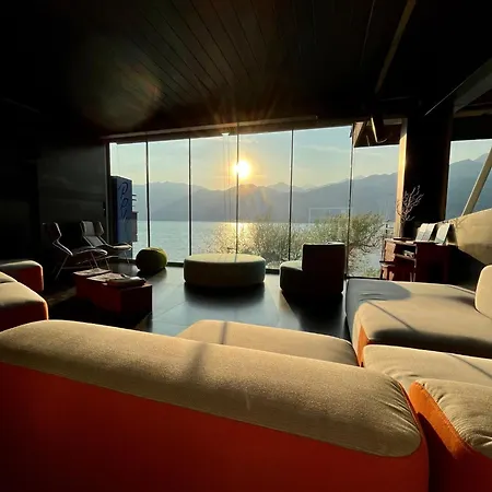 Ambienthotel Primaluna 말세진느