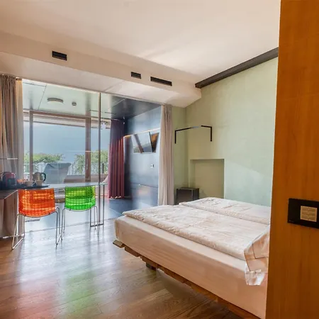 호텔 Ambienthotel Primaluna 3*