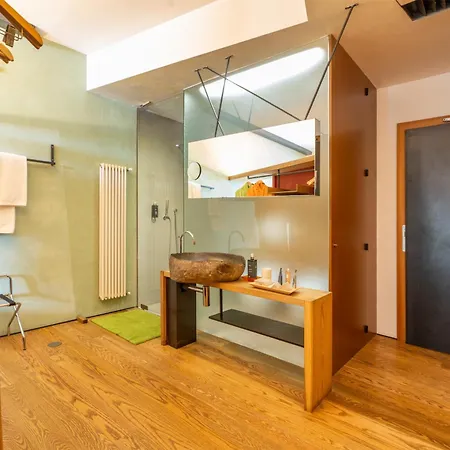 Ambienthotel Primaluna 말세진느