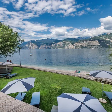 فندق Ambienthotel Primaluna 3*