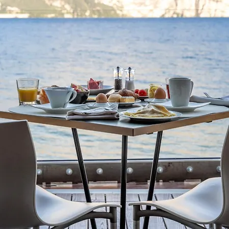 فندق Ambienthotel Primaluna مالتشيزينيه